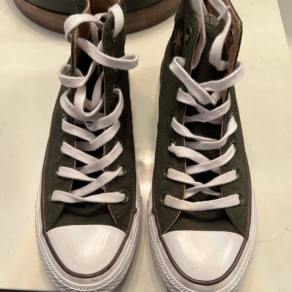 Convers shoes